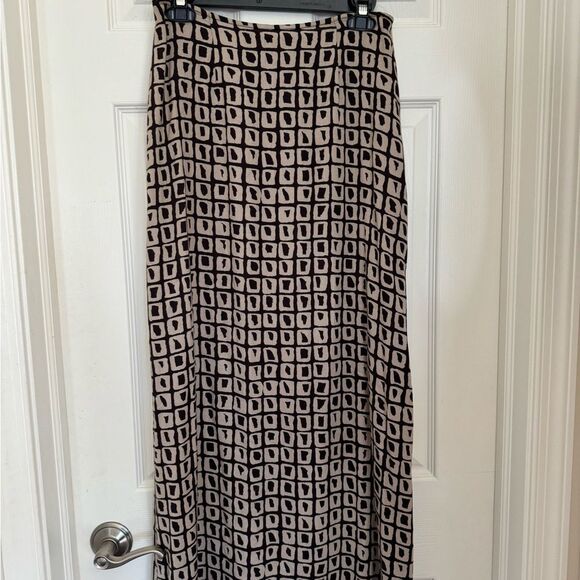 Express Skirt, size 7/8 - Picture 2 of 3